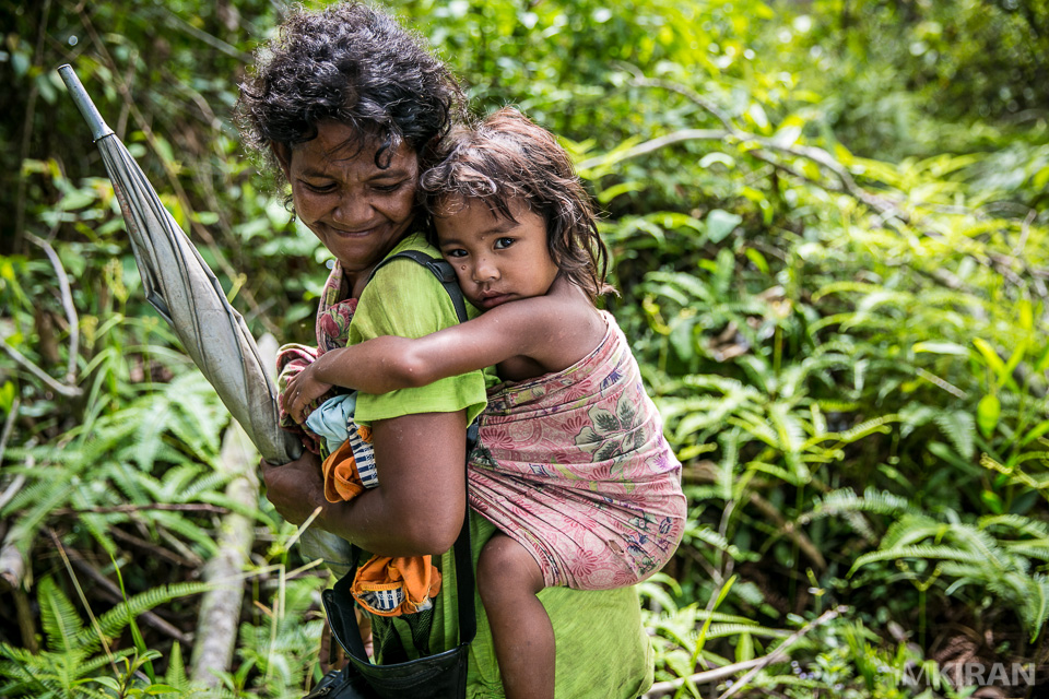 Kiran Kreer The Jakun tribe documented by Kiran Kreer.